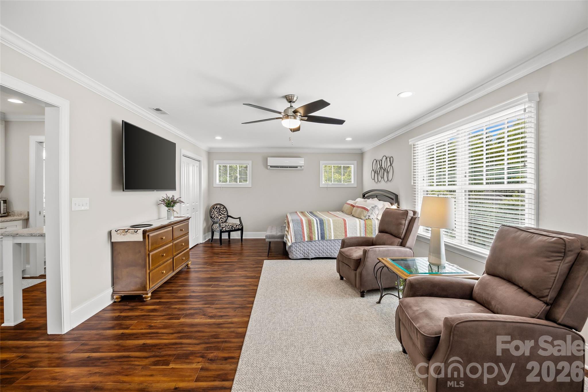 2200 Shenandoah Avenue — Charlotte