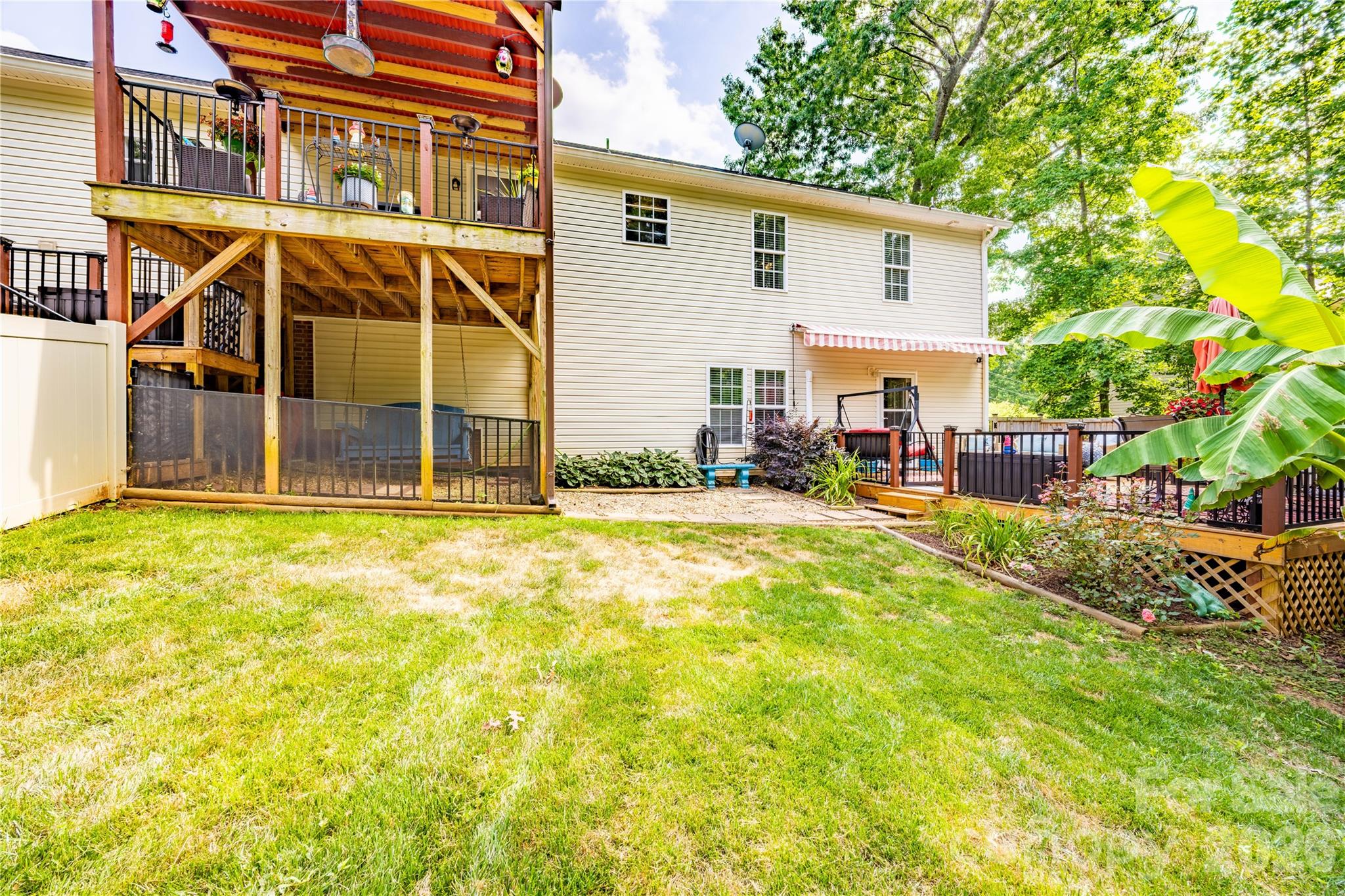 173 Ruthaven Drive — Bessemer City