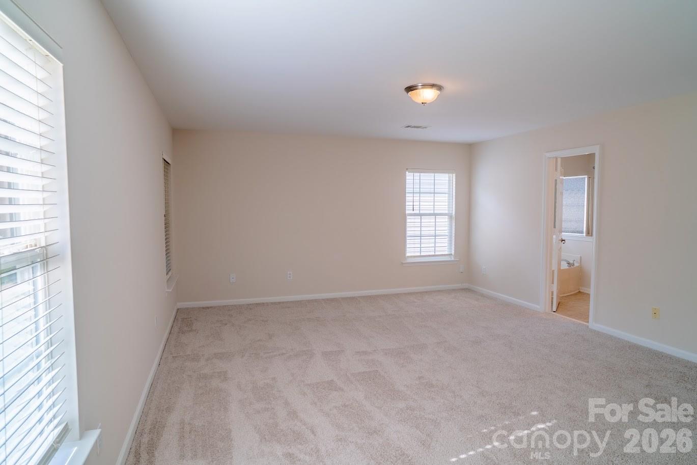 9411 Seamill Road — Charlotte
