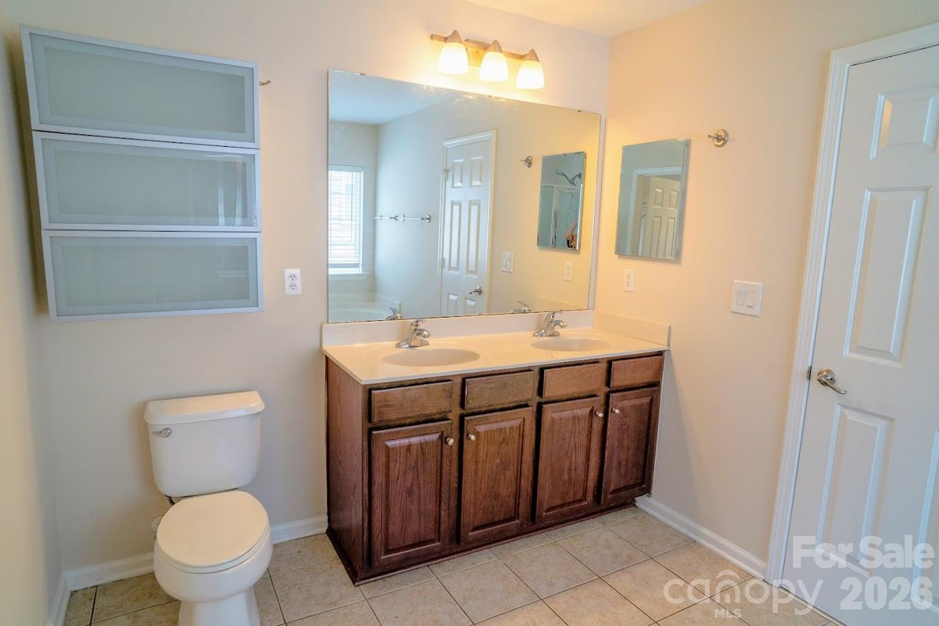 9411 Seamill Road — Charlotte