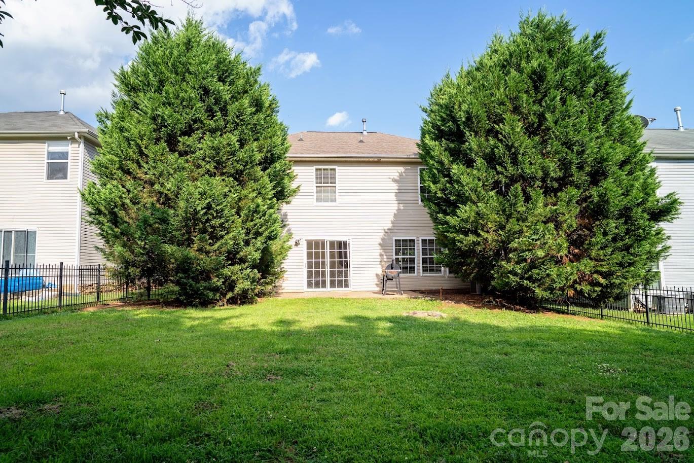 9411 Seamill Road — Charlotte