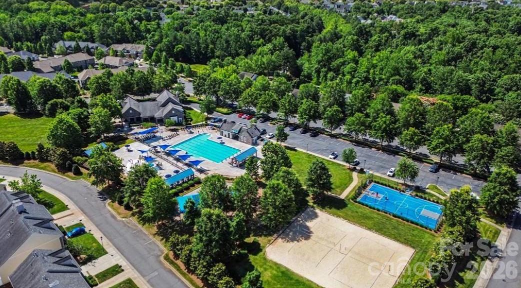 9411 Seamill Road — Charlotte