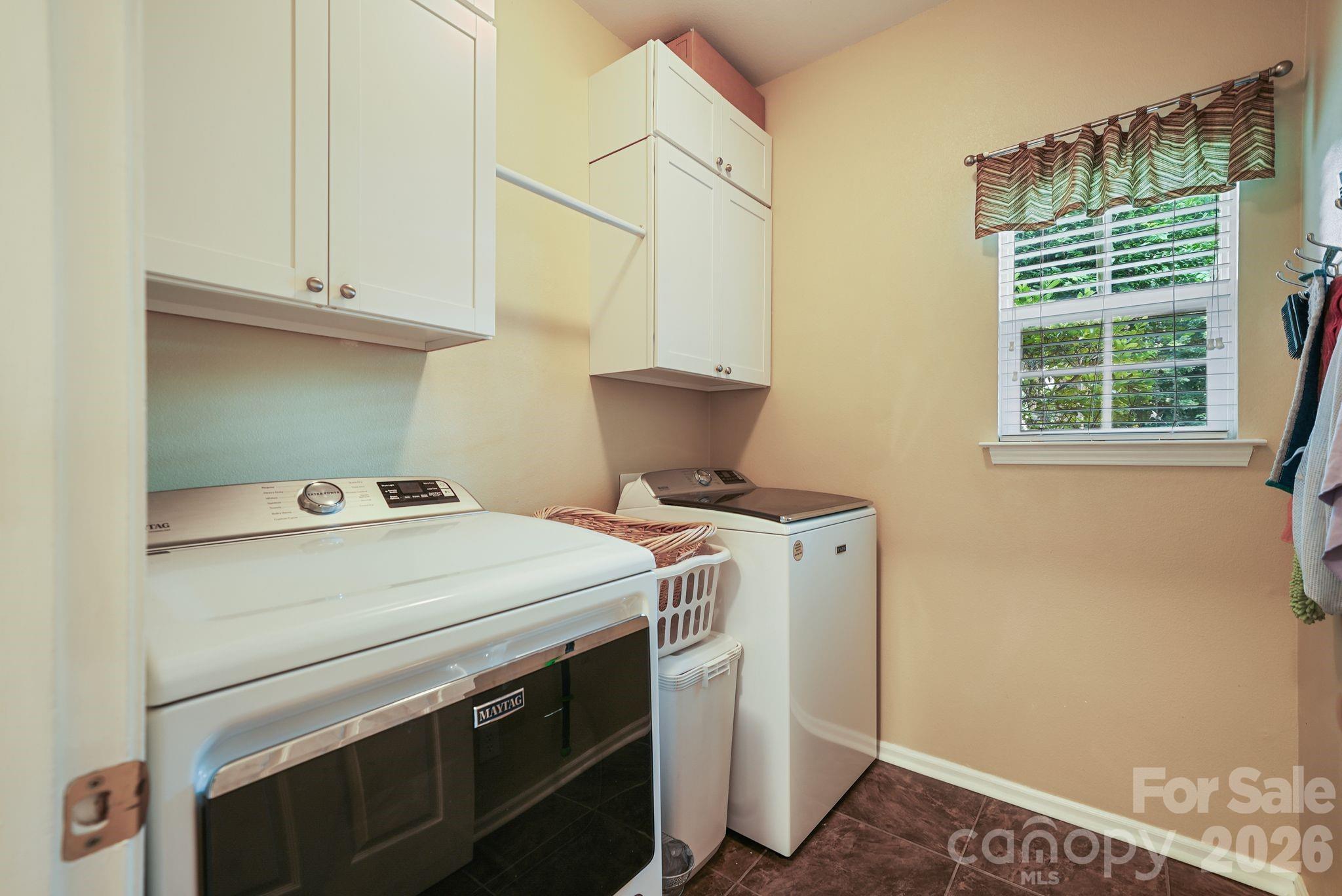 15926 Bubbling Branch Lane — Charlotte