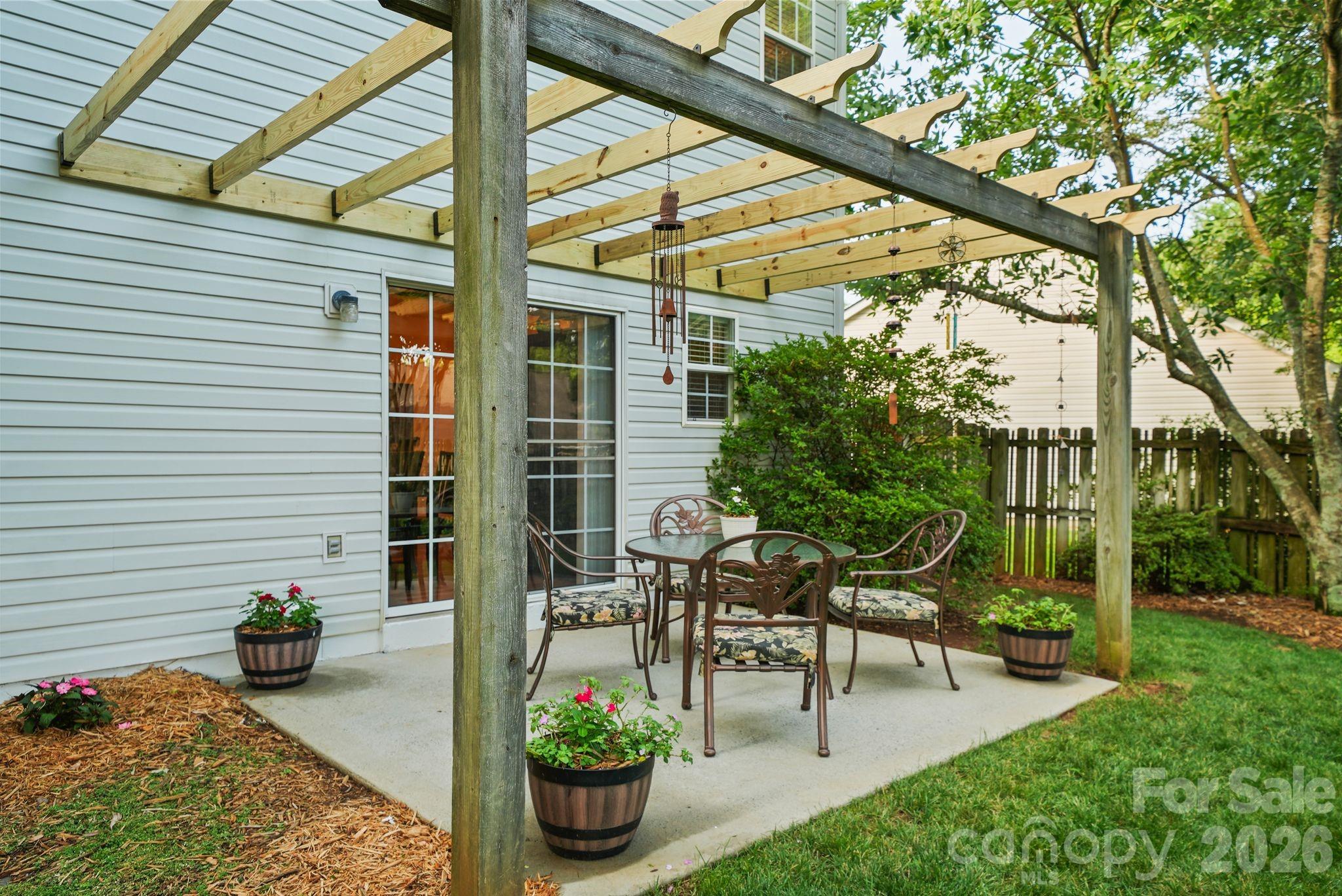 15926 Bubbling Branch Lane — Charlotte