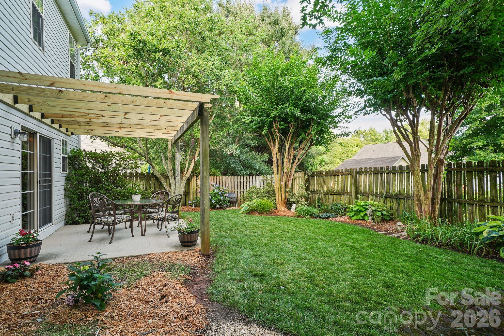 15926 Bubbling Branch Lane — Charlotte