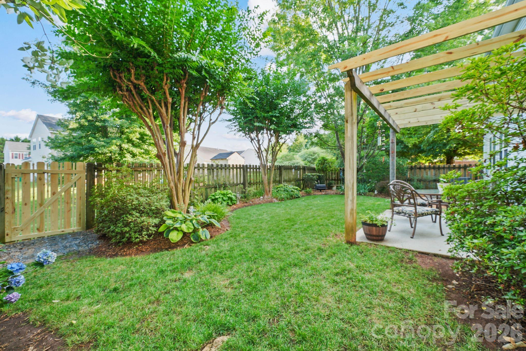15926 Bubbling Branch Lane — Charlotte