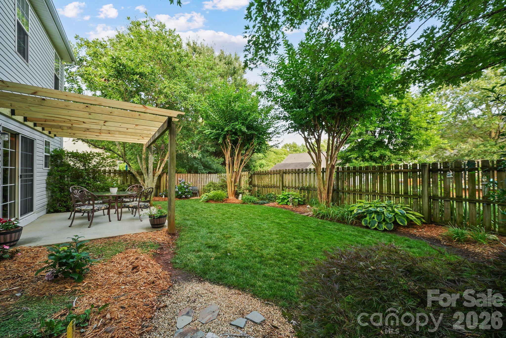 15926 Bubbling Branch Lane — Charlotte