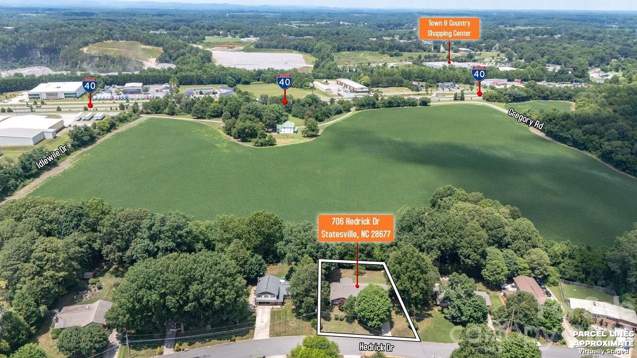 706 Hedrick Drive — Statesville