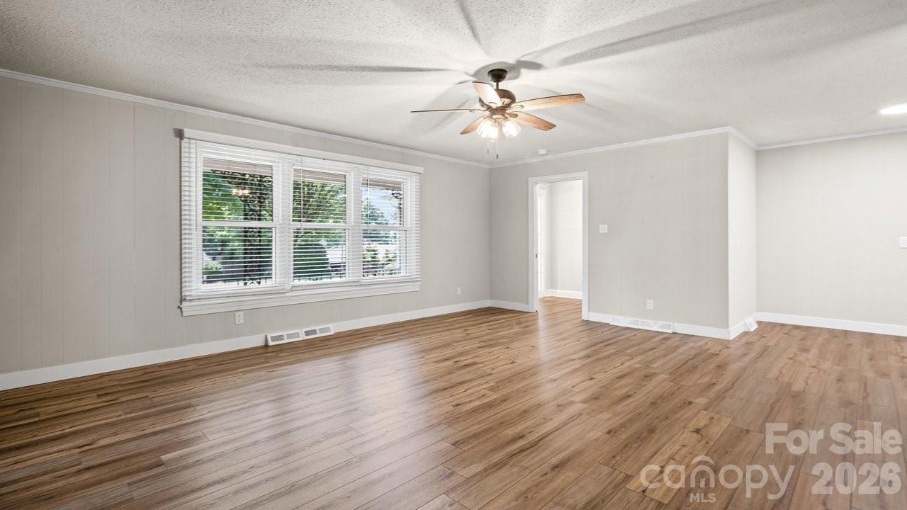 706 Hedrick Drive — Statesville