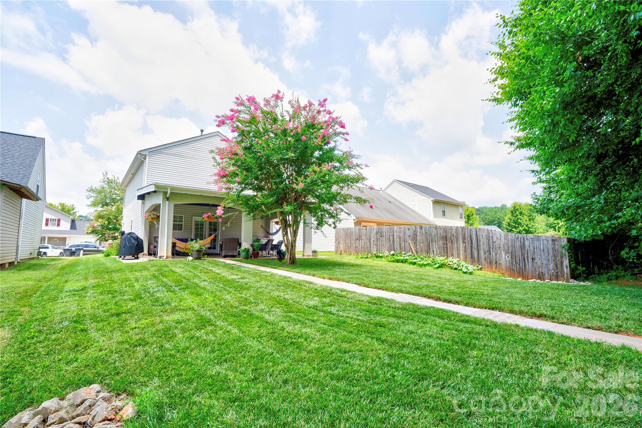9336 Dewey Drive — Charlotte