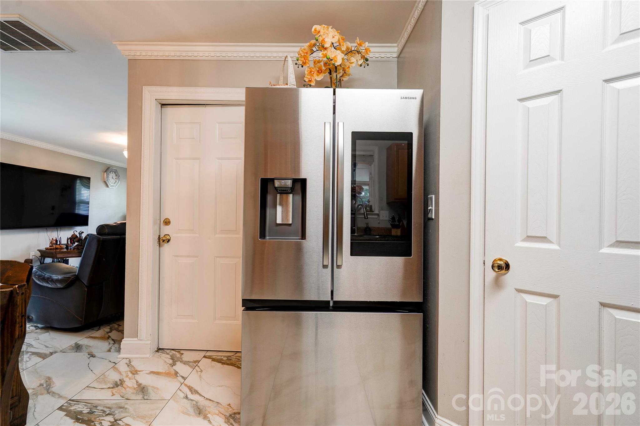 9336 Dewey Drive — Charlotte
