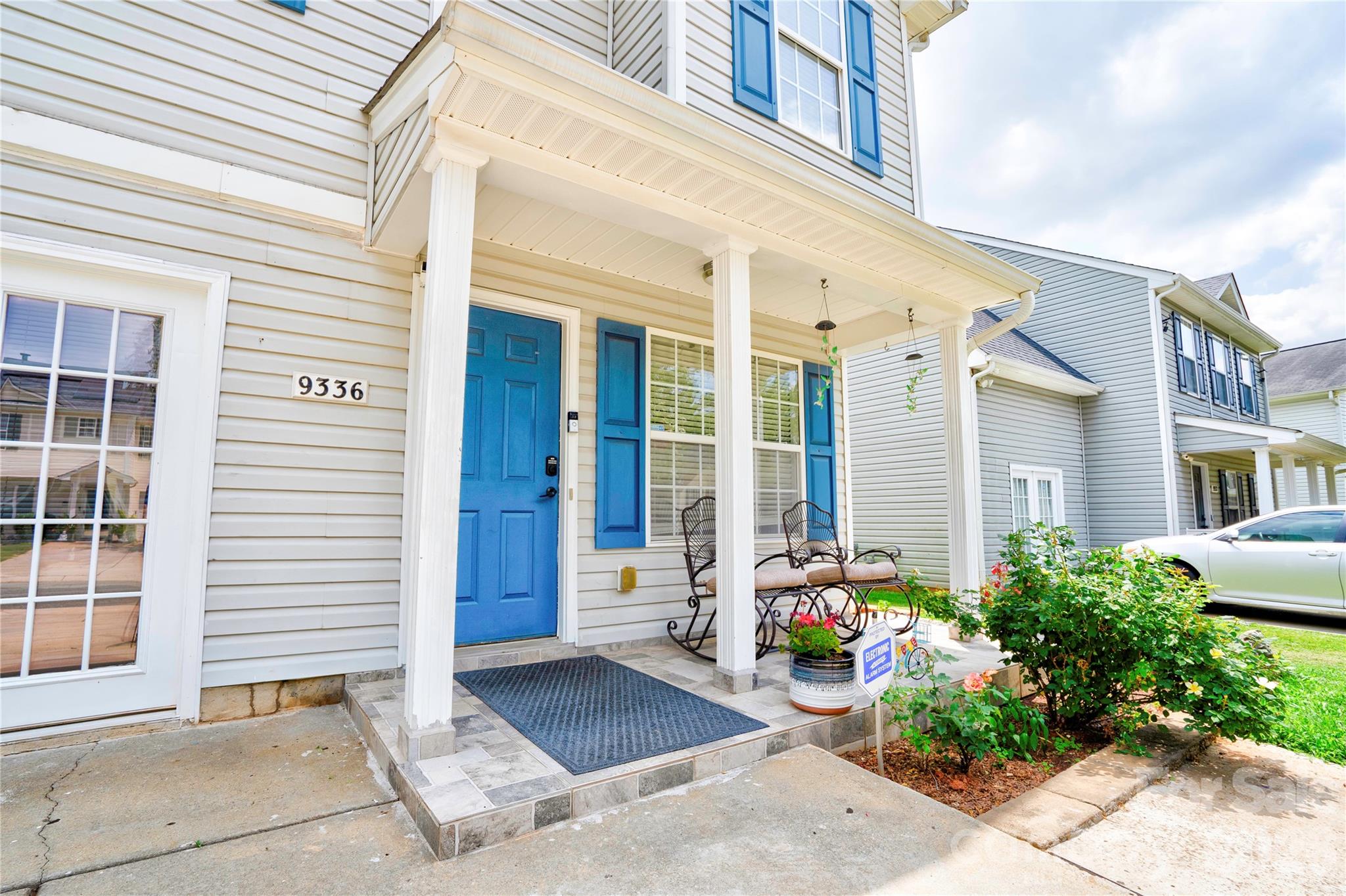 9336 Dewey Drive — Charlotte