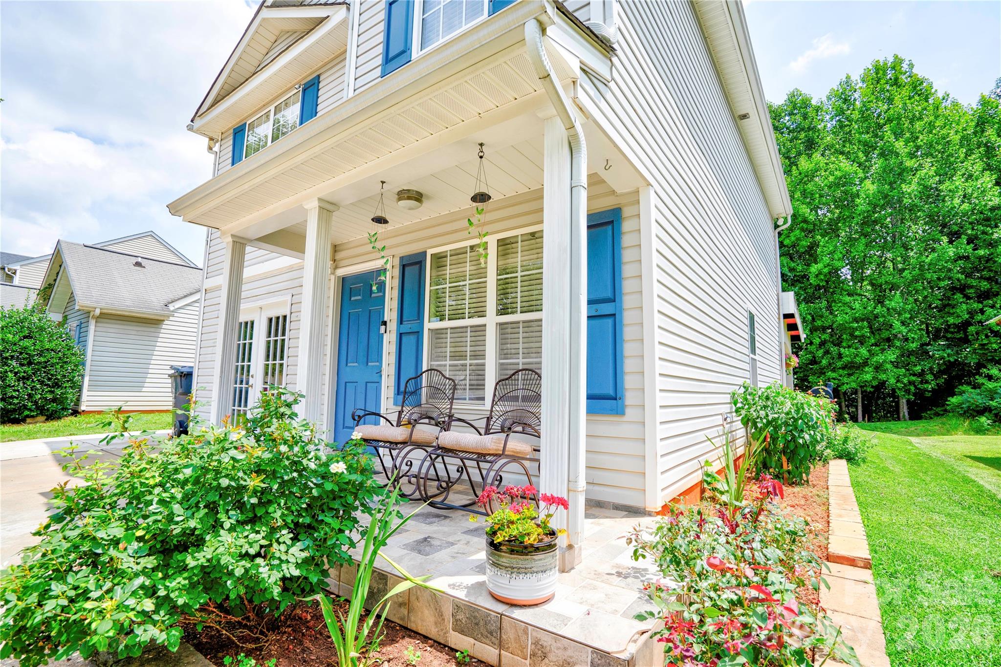 9336 Dewey Drive — Charlotte