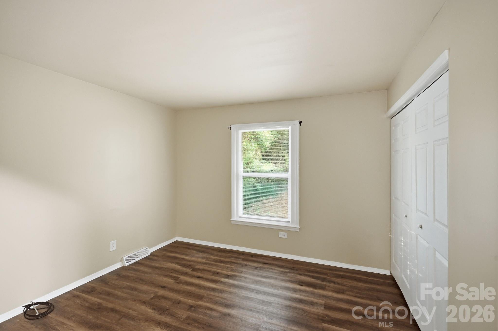 6805 Deanwood Place — Charlotte