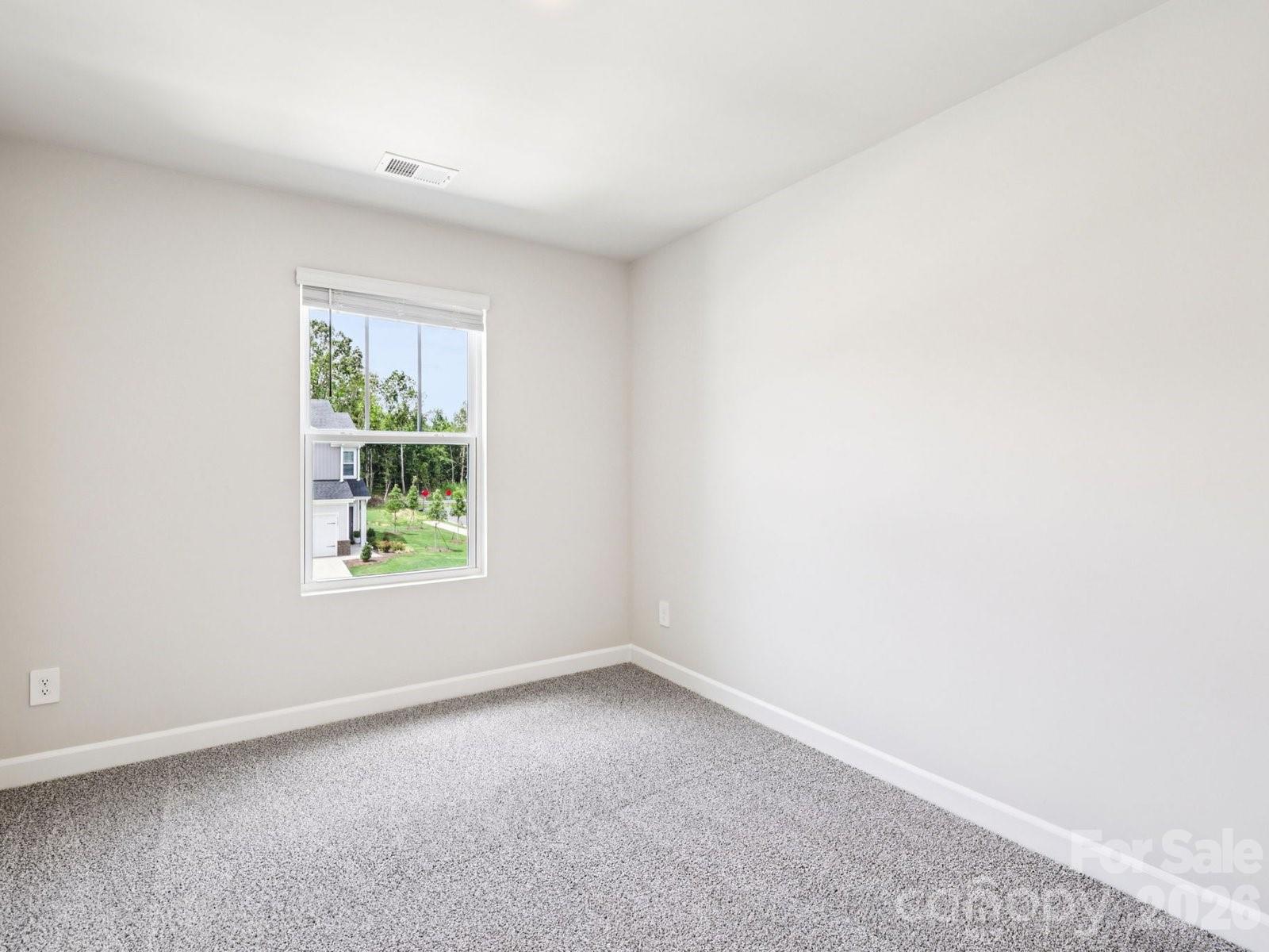 9020 Foggy Brook Loop — Charlotte