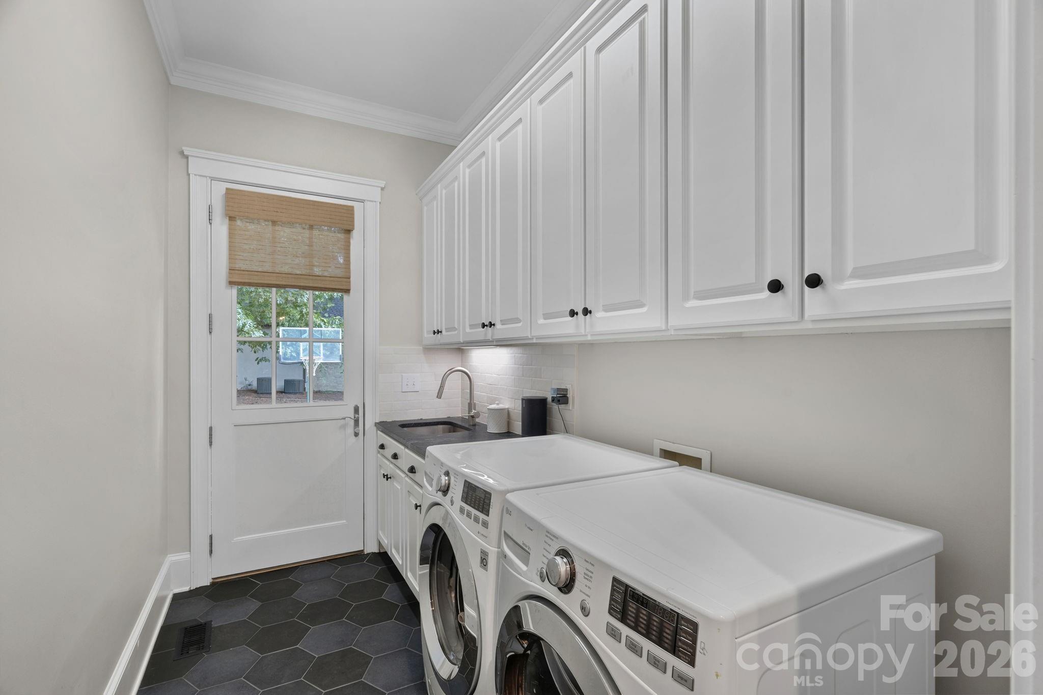 159 Brownstone Drive — Mooresville