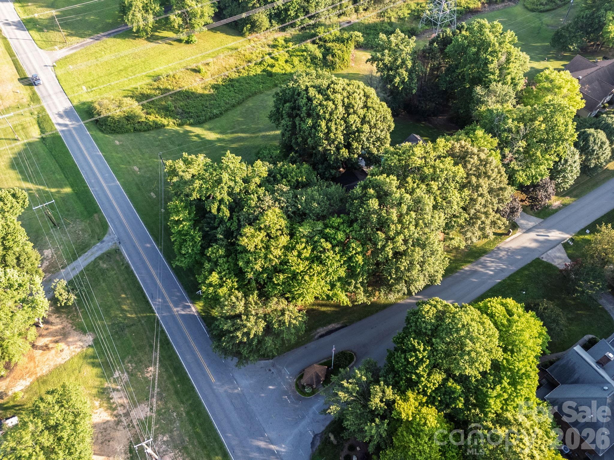 103 Chateau Drive — Gastonia