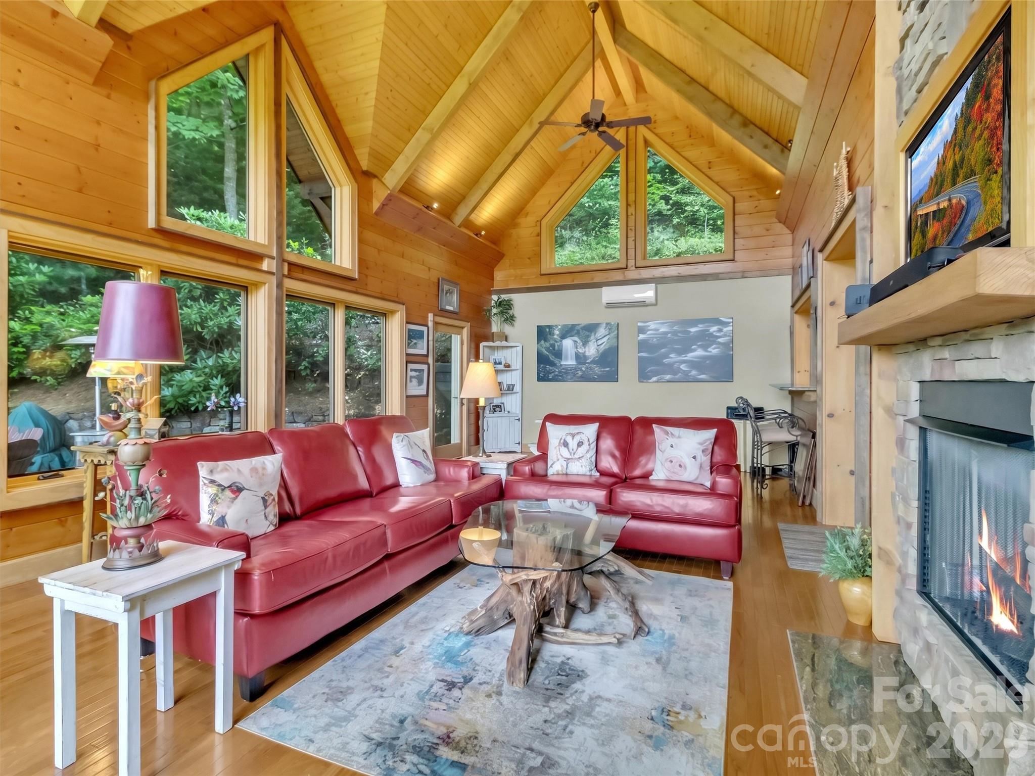 12 Signal Ridge — Sylva