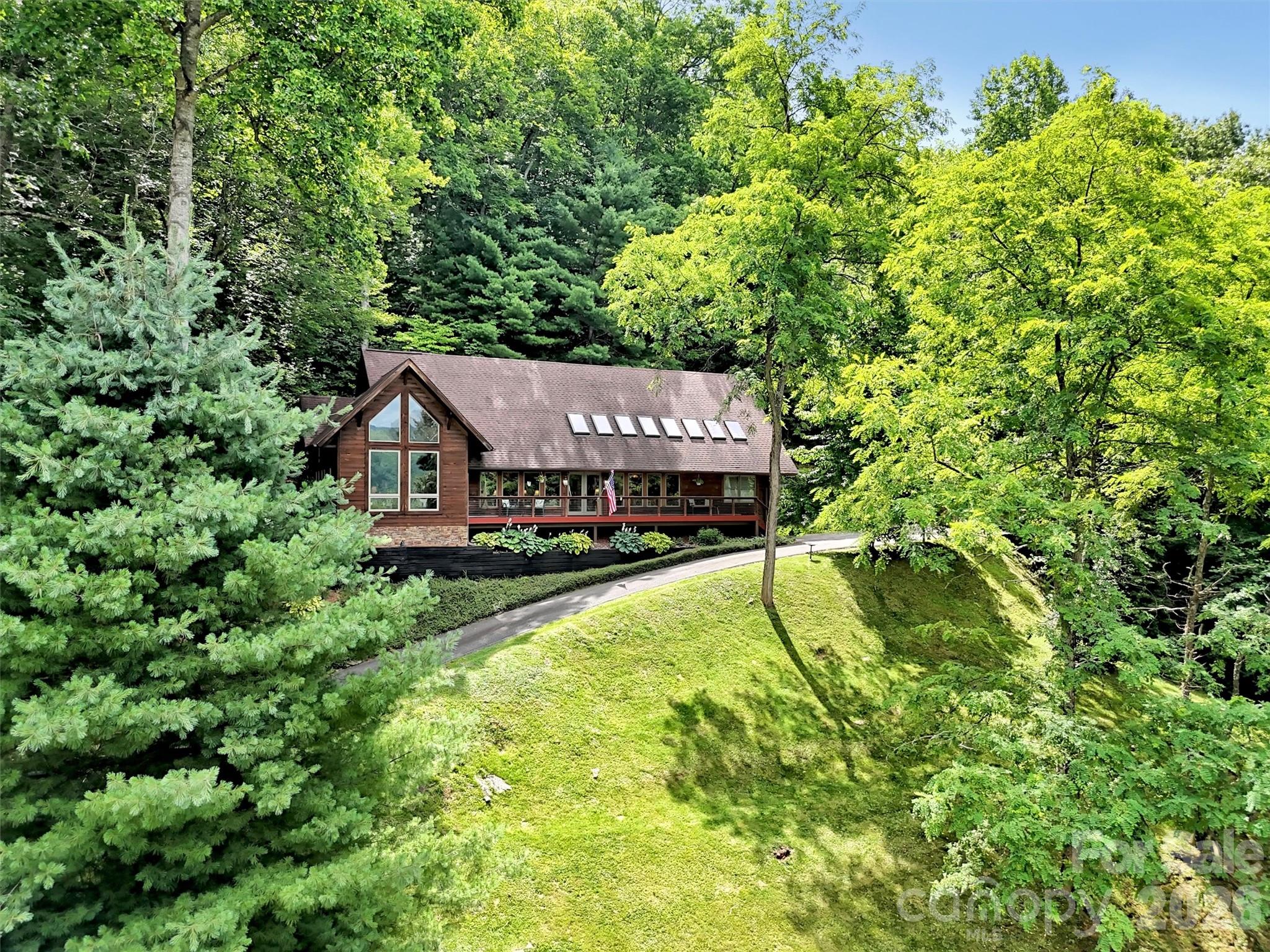 12 Signal Ridge — Sylva