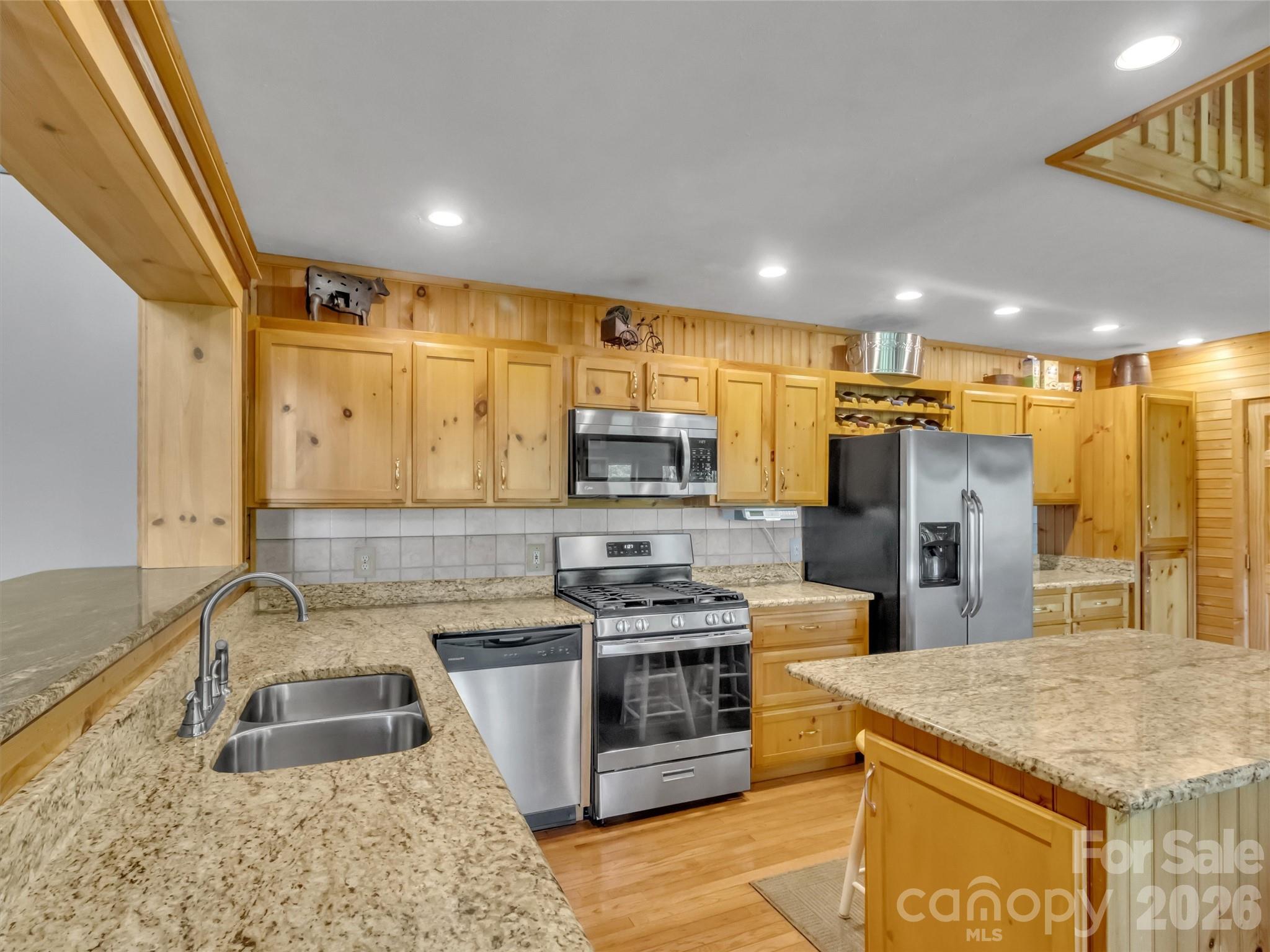 12 Signal Ridge — Sylva