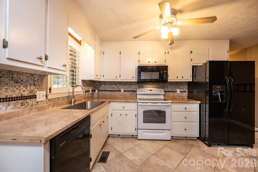 185 Hickman Avenue — Hudson