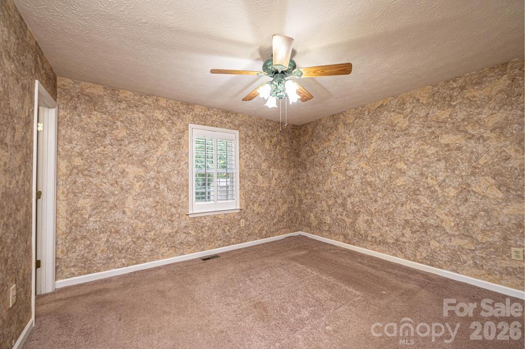 185 Hickman Avenue — Hudson