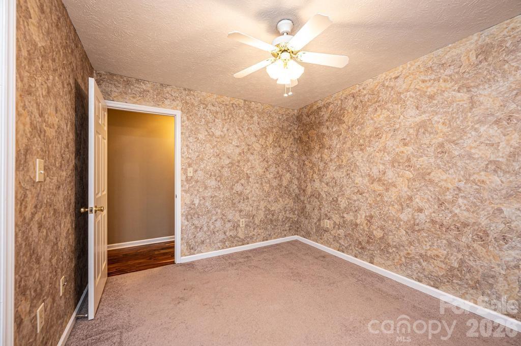 185 Hickman Avenue — Hudson