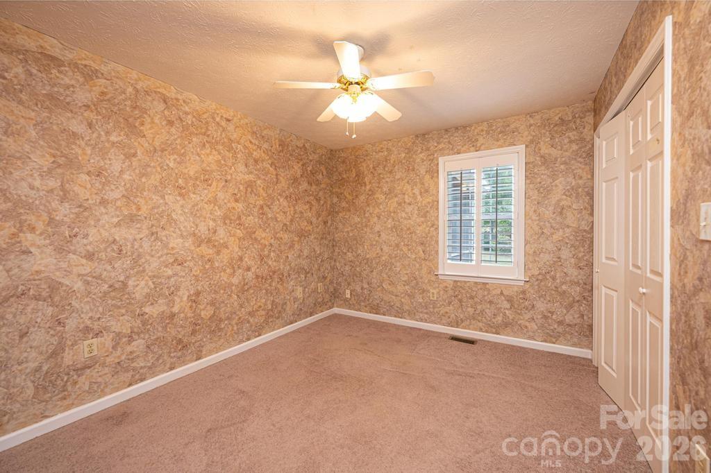185 Hickman Avenue — Hudson