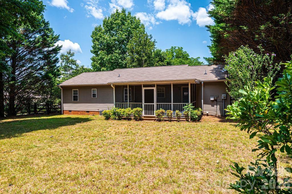 185 Hickman Avenue — Hudson