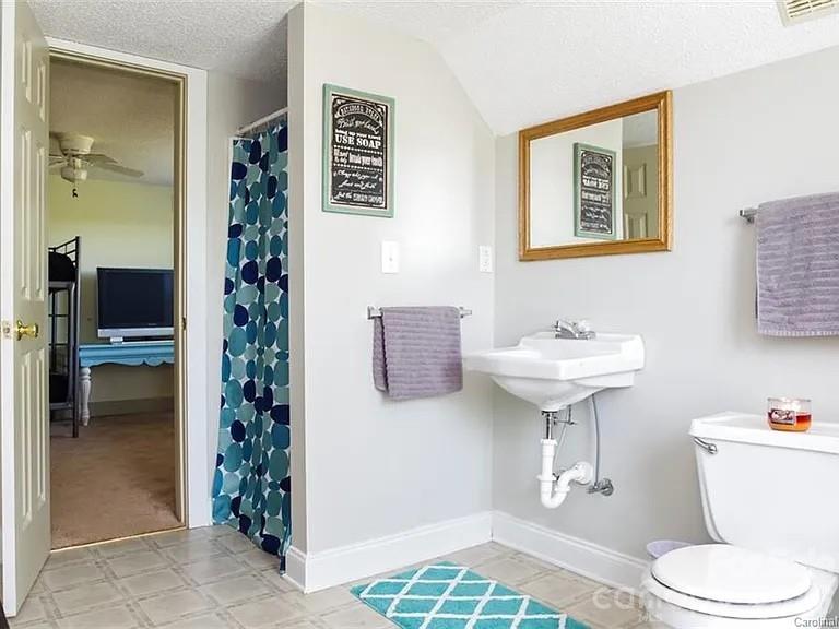 12435 Philadelphia Church Road — Stanfield