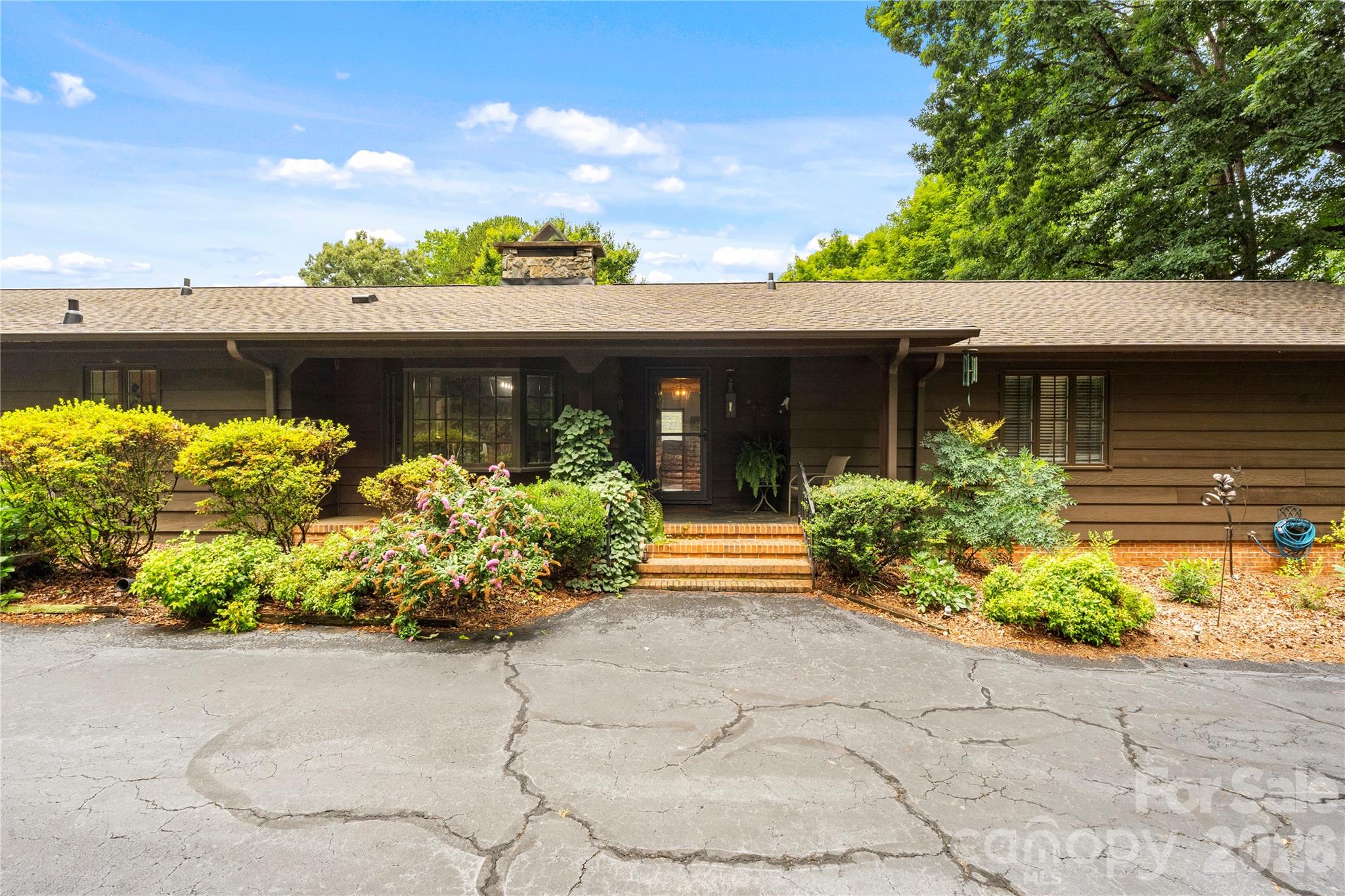 2915 Old Stage Road — Gastonia