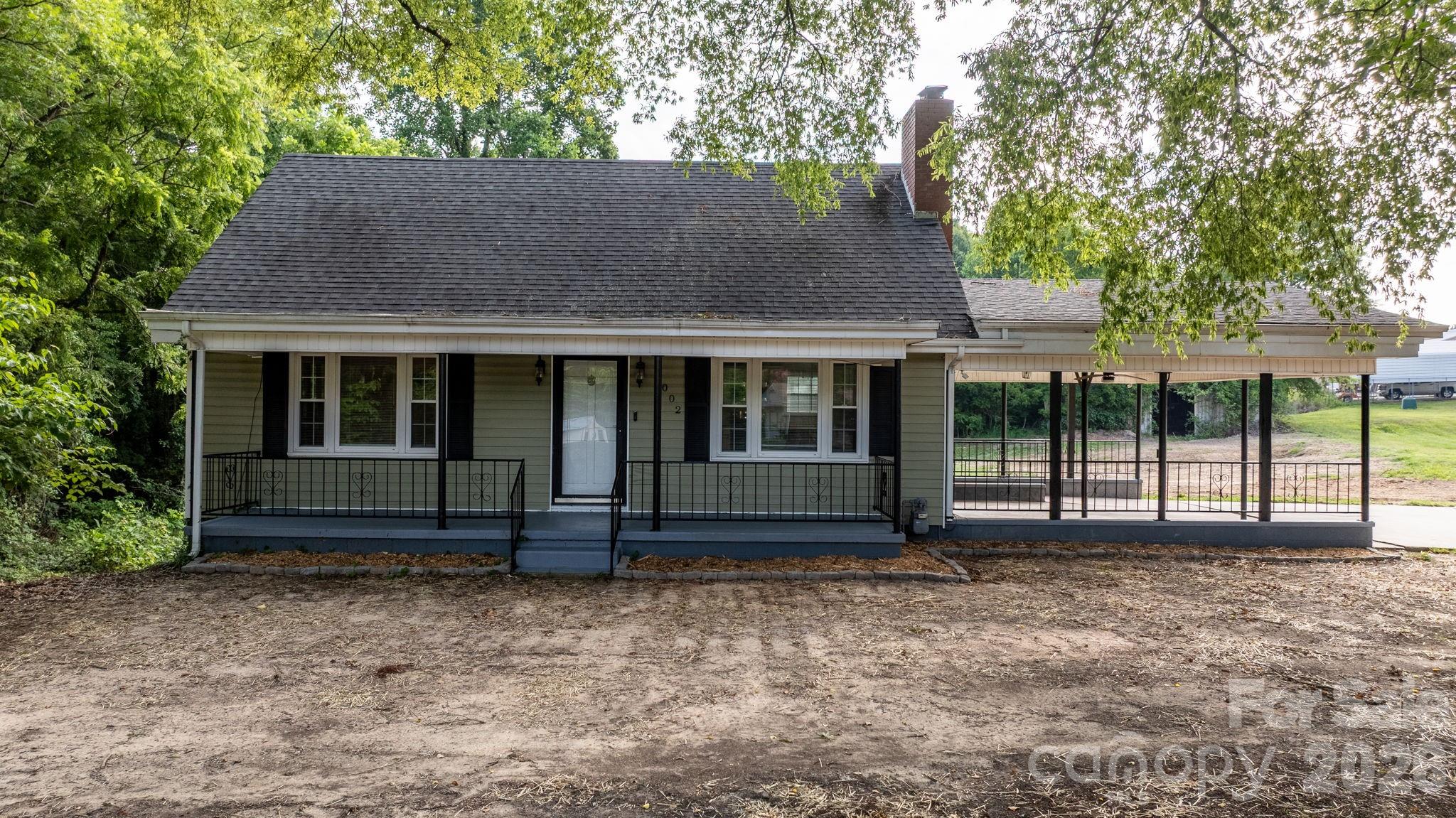 1002 Ramseur Road — Bessemer City