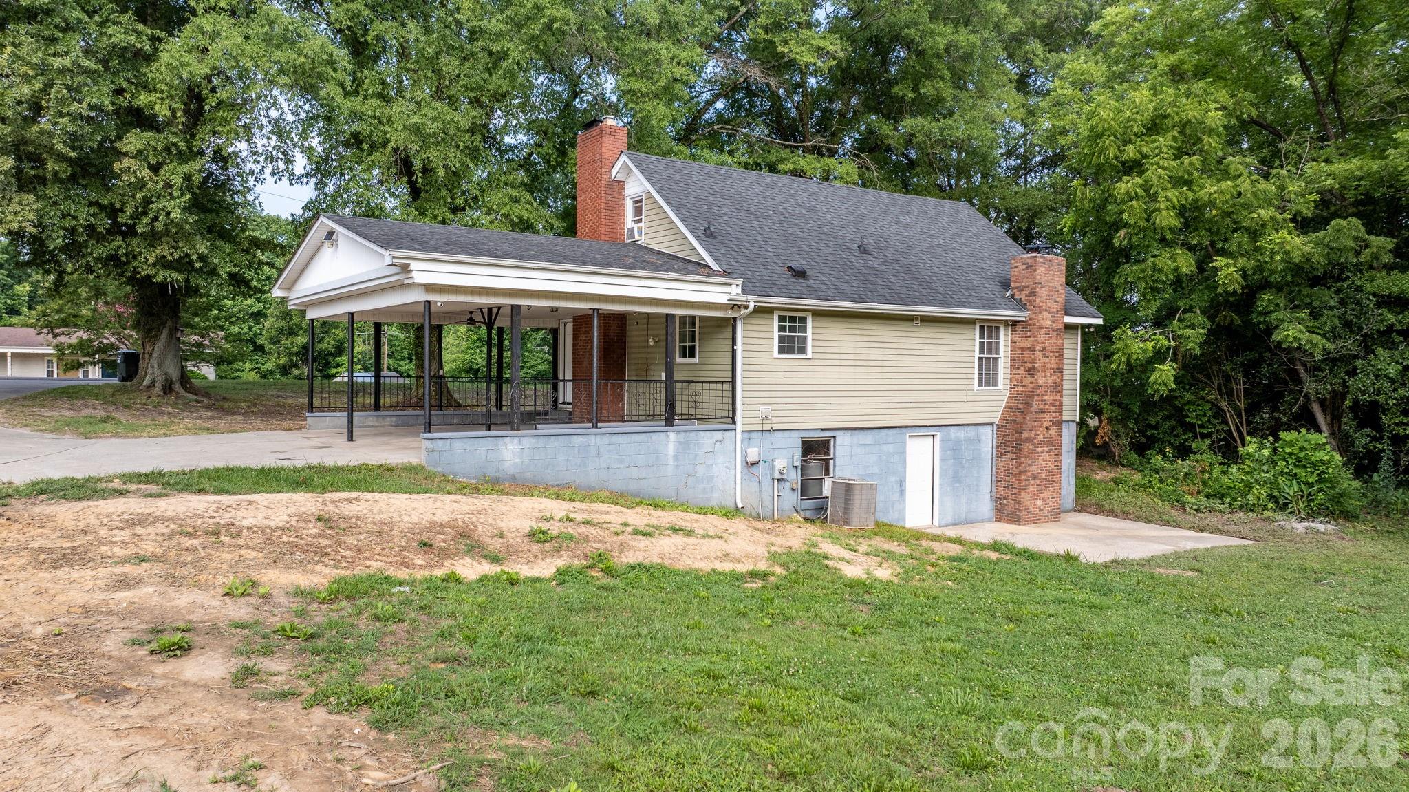 1002 Ramseur Road — Bessemer City