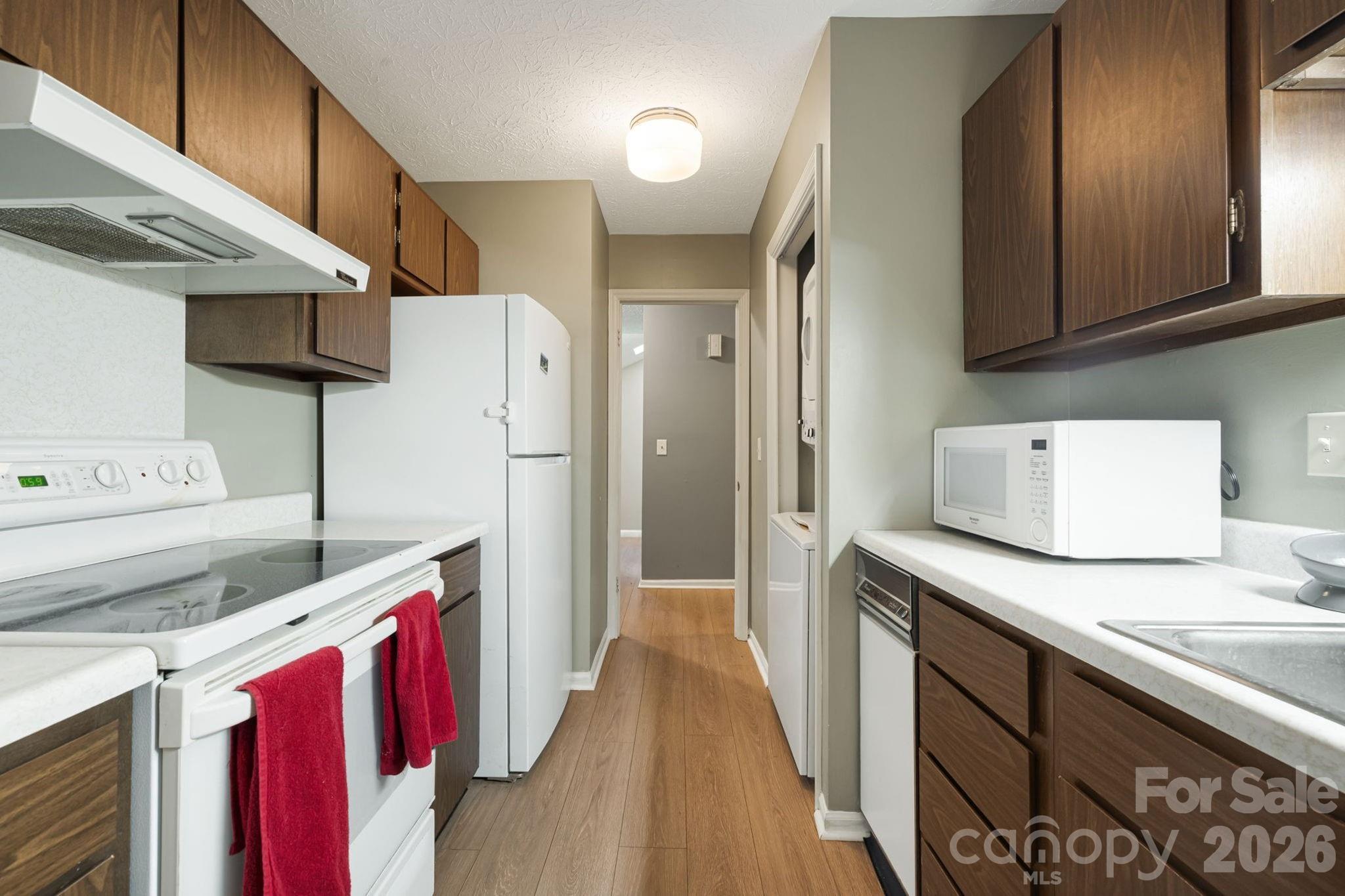 64 Big Spruce Lane — Waynesville