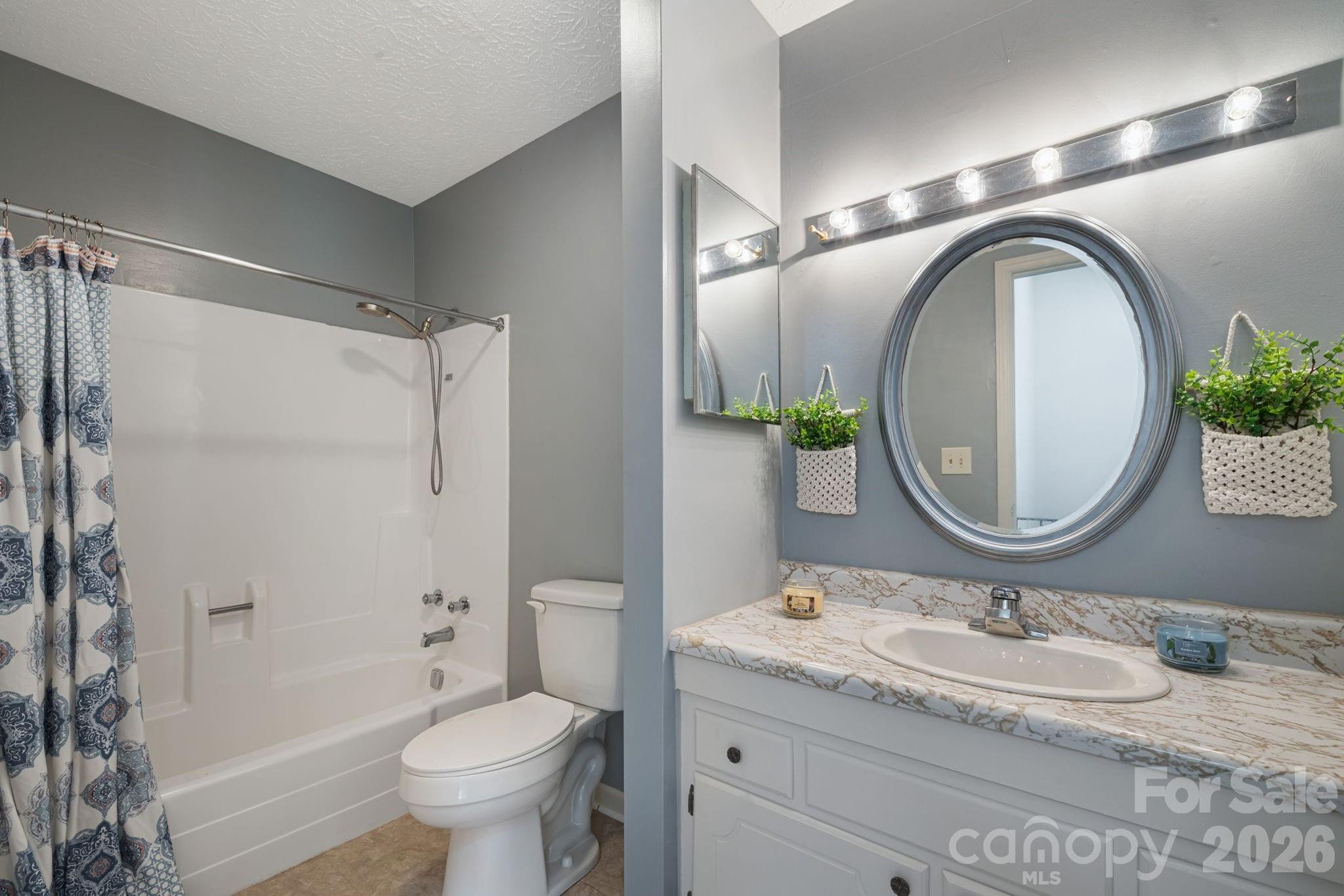 64 Big Spruce Lane — Waynesville