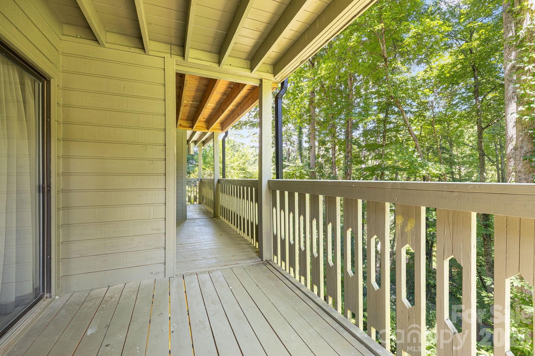 64 Big Spruce Lane — Waynesville