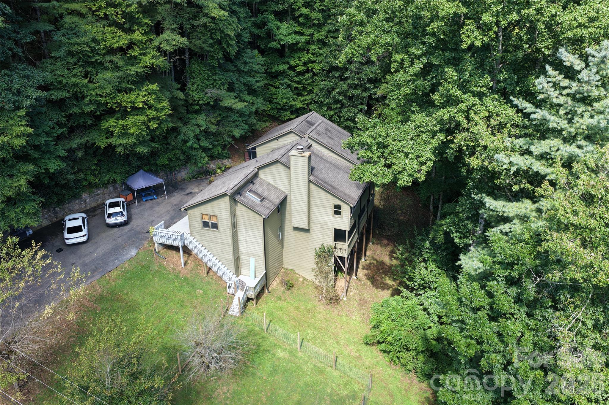 64 Big Spruce Lane — Waynesville