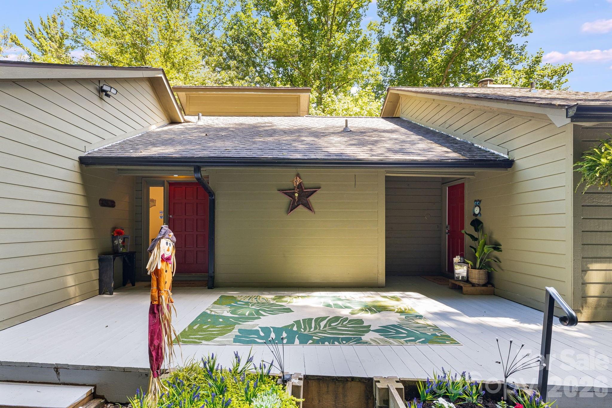 64 Big Spruce Lane — Waynesville