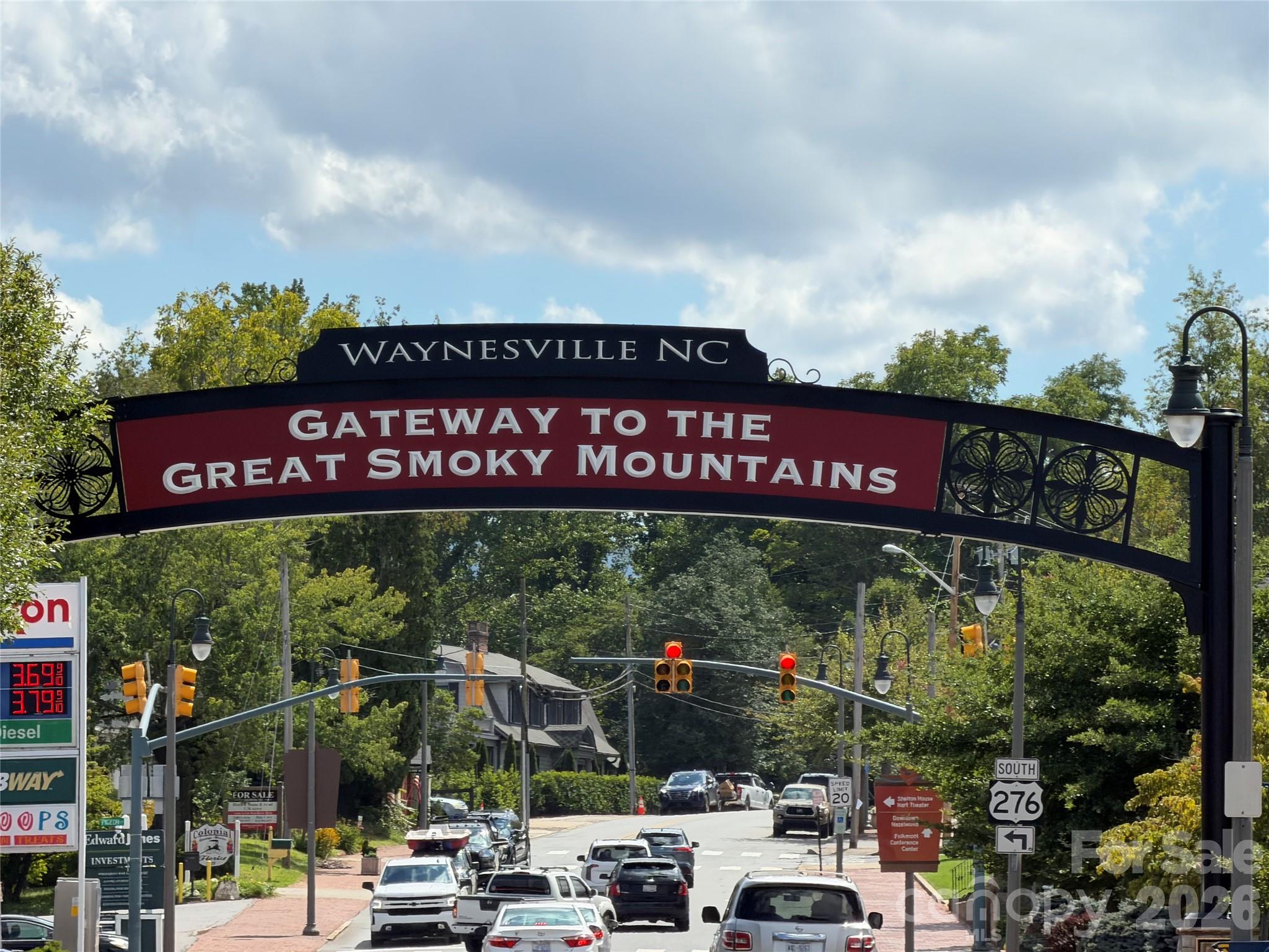 64 Big Spruce Lane — Waynesville