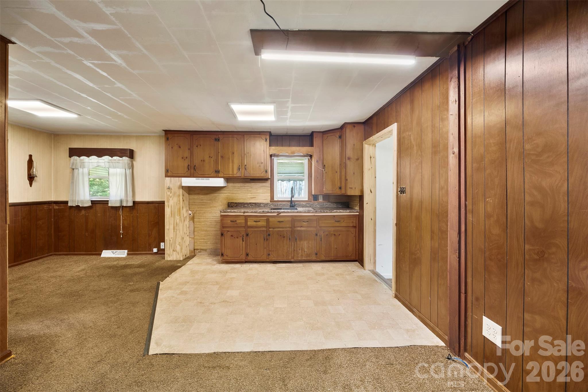 1302 W Gold Street Extension — Kings Mountain