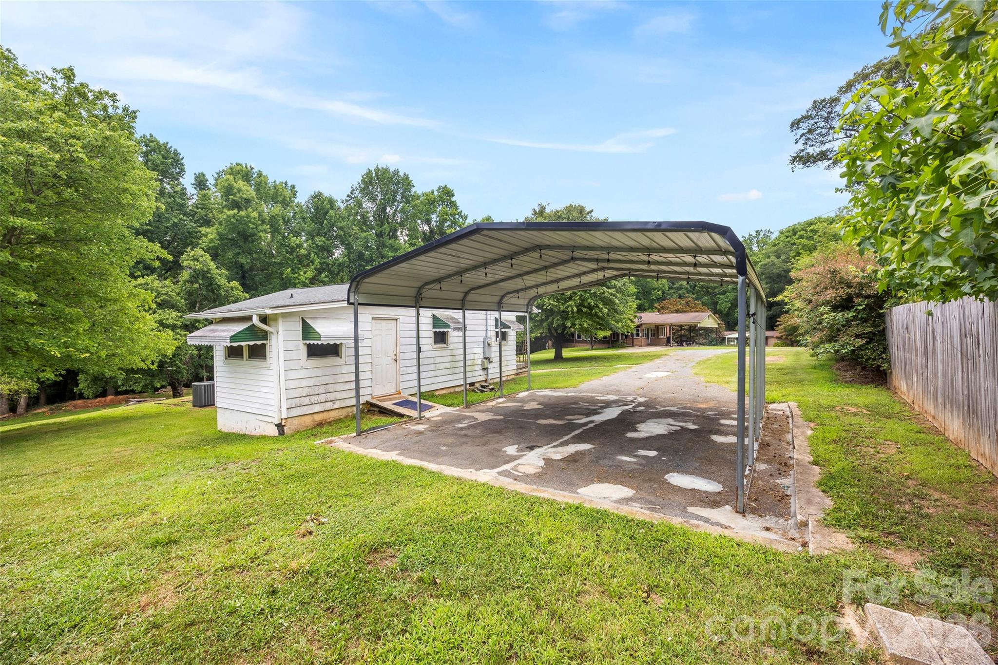 1302 W Gold Street Extension — Kings Mountain