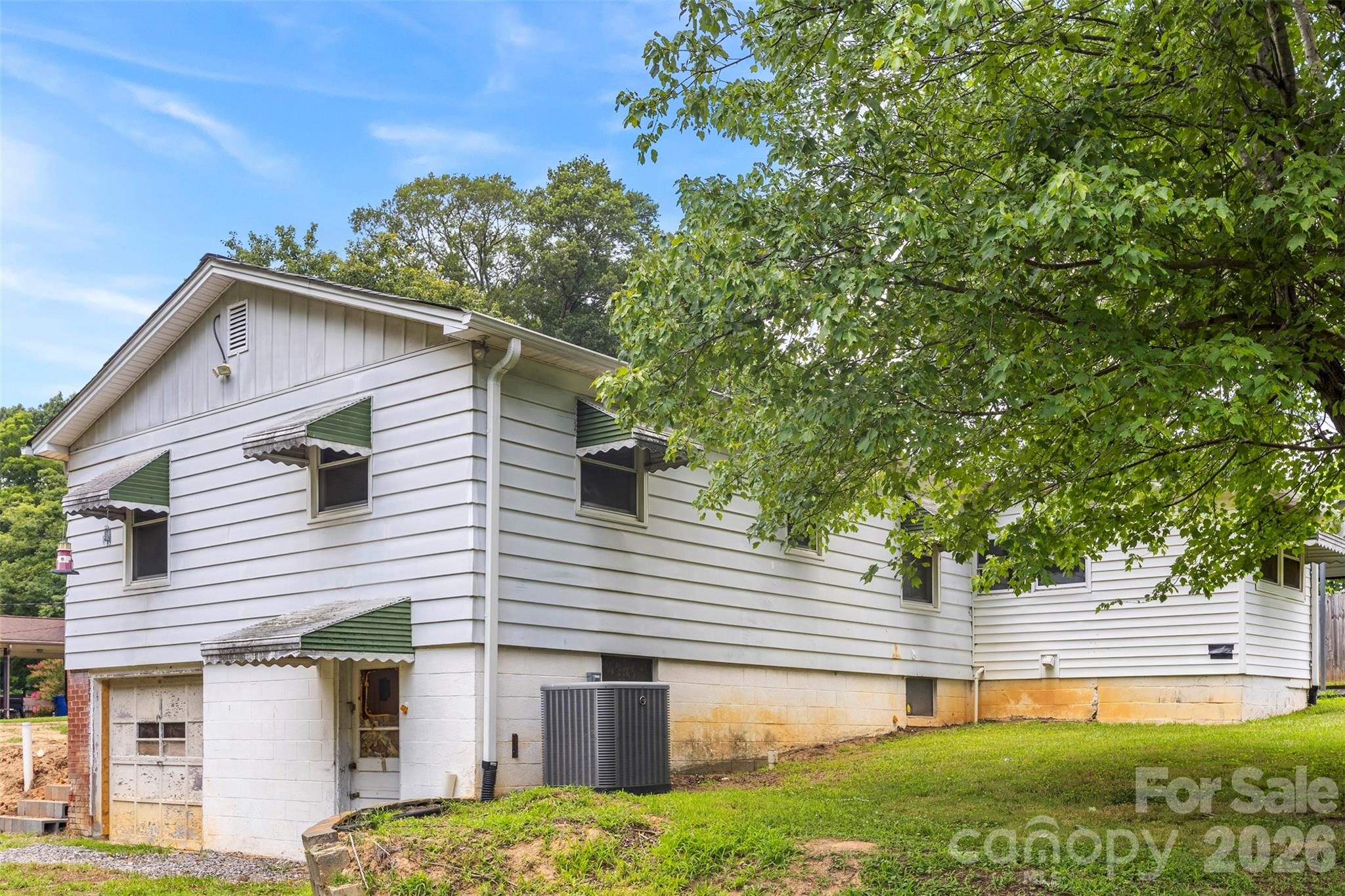 1302 W Gold Street Extension — Kings Mountain