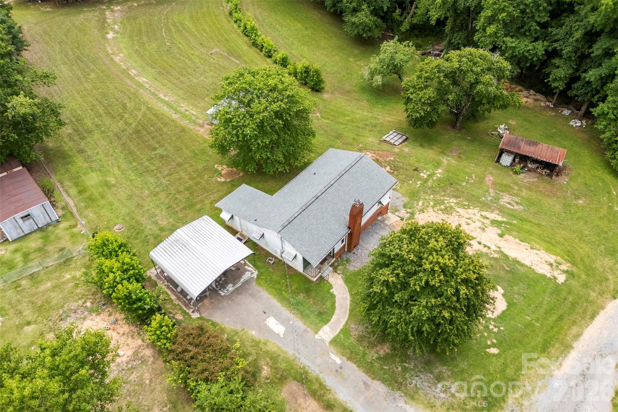 1302 W Gold Street Extension — Kings Mountain