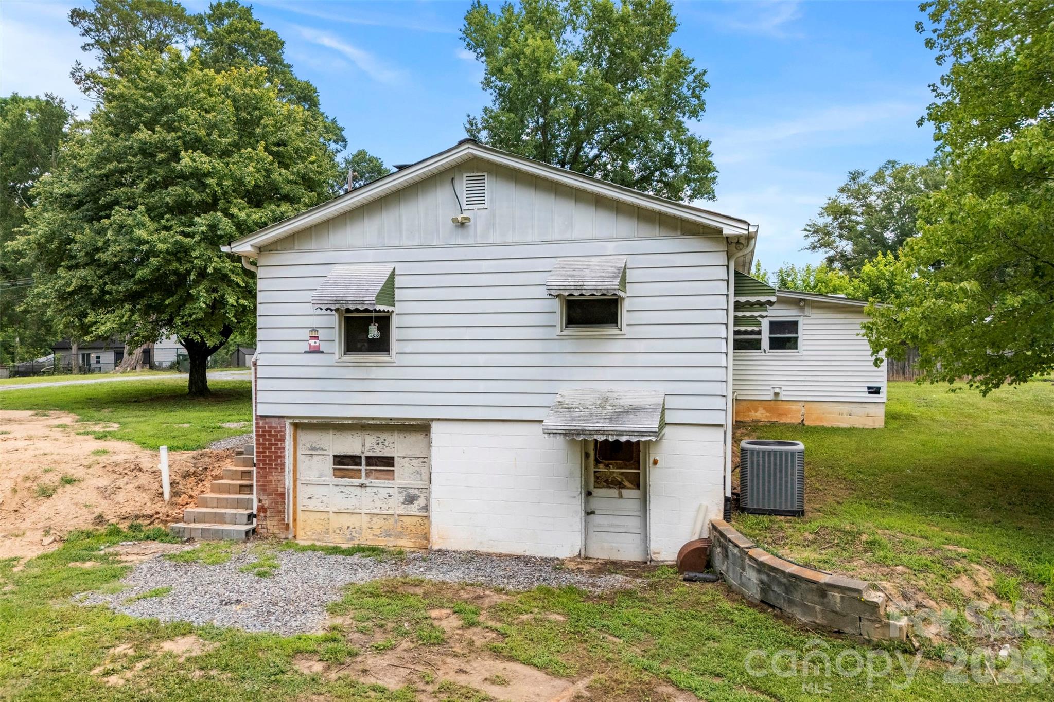 1302 W Gold Street Extension — Kings Mountain