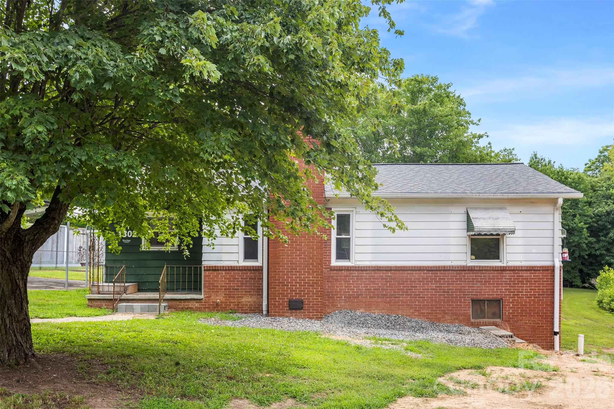 1302 W Gold Street Extension — Kings Mountain