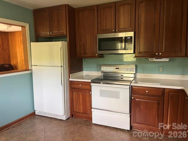 14 Valle Vista Drive — Asheville