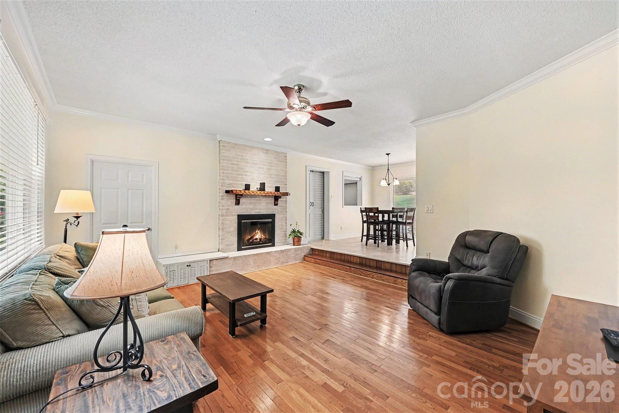 9050 Miriam Drive — Huntersville