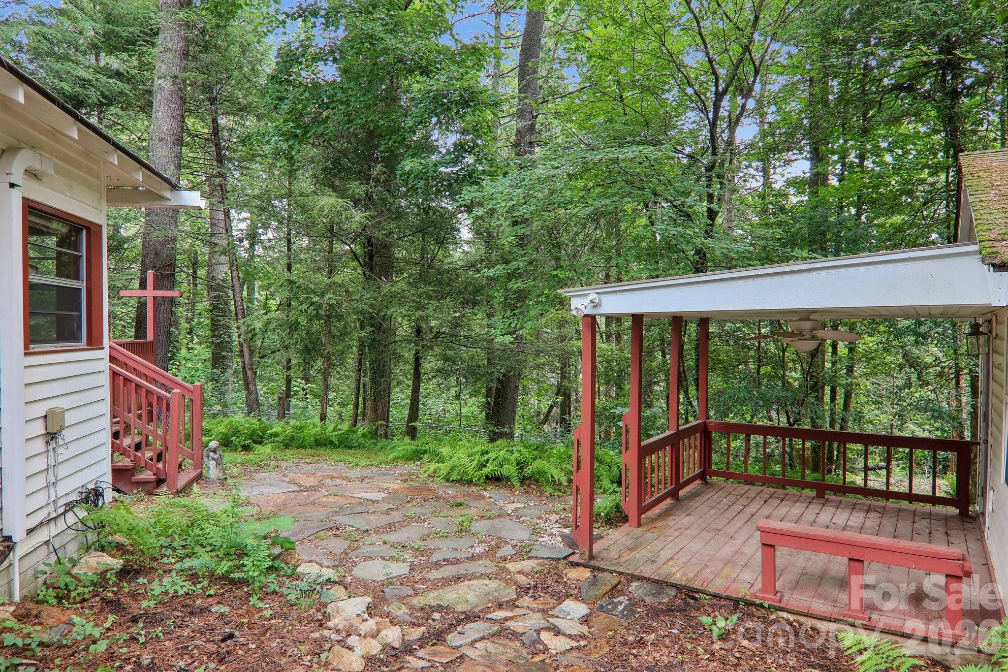 61 Bo Diddly Lane — Cedar Mountain