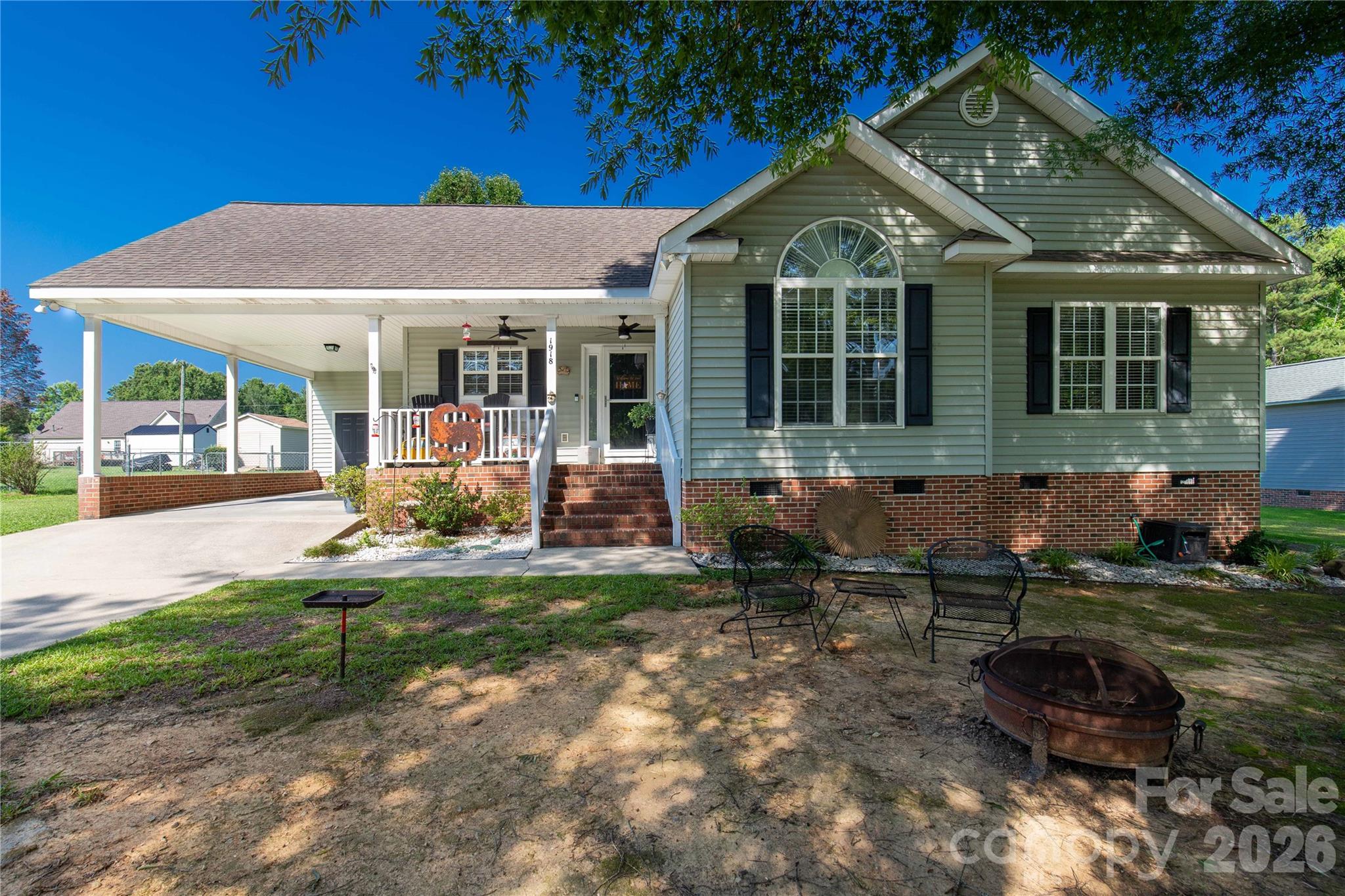 1918 Mcilwain Road — Lancaster