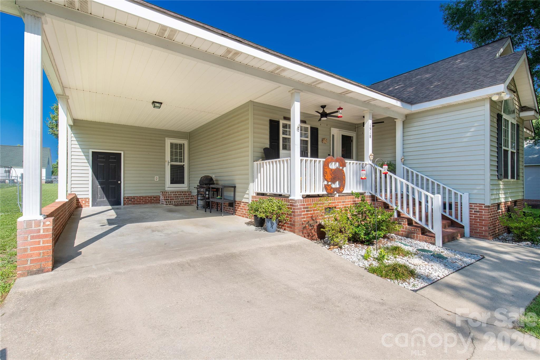 1918 Mcilwain Road — Lancaster